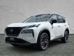 White / black Neu 2025 Nissan X-Trail N-Connecta SUV | 42.790 €