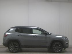 Grau Gebraucht 2020 Jeep Compass SUV | 18.980 € (Guter Preis)