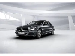 Grau Gebraucht 2016 Mercedes C180 Avantgarde Limousine | 12.800 € (Superpreis)