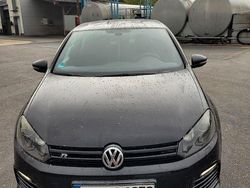 Schwarz Gebraucht 2011 VW Golf VI R Limousine | 14.000 €