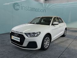 Weiß Gebraucht 2021 Audi A1 Sportback Kleinwagen | 17.705 € (Guter Preis)