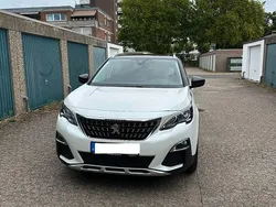Weiß Gebraucht 2017 Peugeot 3008 Allure SUV | 15.799 € (Etwas zu teuer)