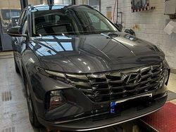 Grau Gebraucht 2021 Hyundai Tucson Trend SUV | 20.399 € (Fairer Preis)