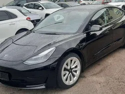 Schwarz Gebraucht 2023 Tesla Model 3 Limousine | 28.900 € (Guter Preis)