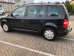 Schwarz Gebraucht 2006 VW Touran Goal Van / Kleinbus | 1.799 € (Guter Preis)