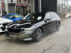 Schwarz Gebraucht 2024 BMW 520 M Sport Kombi | 55.990 € (Guter Preis)