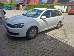 Weiß Gebraucht 2010 VW Golf VI Trendline Kombi | 6.999 € (Teuer)