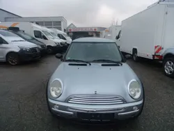 Silber Gebraucht 2002 Mini Cooper Kleinwagen | 2.499 €