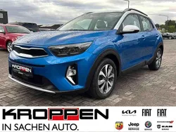 Weiss Gebraucht 2021 Kia Stonic SUV | 14.480 € (Guter Preis)