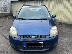 Blau Gebraucht 2008 Ford Fiesta Kleinwagen | 2.999 €