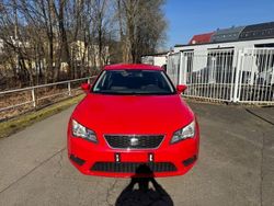 Rot Gebraucht 2013 Seat Leon Style Limousine | 5.650 € (Fairer Preis)
