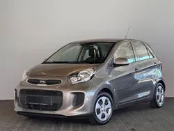 Silber Gebraucht 2017 Kia Picanto Kleinwagen | 6.990 € (Fairer Preis)
