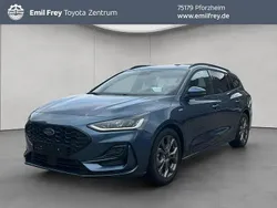 Chrome blue metallic Gebraucht 2024 Ford Focus ST-Line X Kombi | 24.490 € (Superpreis)