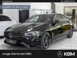 Lack kosmosschwarz Gebraucht 2024 Mercedes CLA180 Limousine | 36.930 € (Etwas zu teuer)