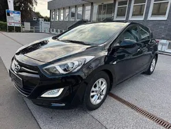 Schwarz Gebraucht 2014 Hyundai i30 Edition Limousine | 7.900 € (Guter Preis)