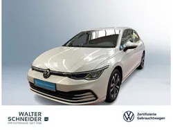 Weiß Gebraucht 2020 VW Golf VII United Limousine | 22.450 € (Etwas zu teuer)