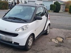 Weiß Gebraucht 2010 Smart ForTwo Coupé Pure Coupé | 2.900 € (Guter Preis)