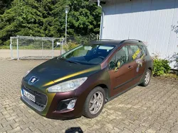 Silber Gebraucht 2013 Peugeot 308 Kombi | 3.800 € (Fairer Preis)