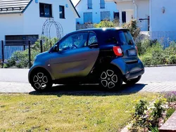 Grau Gebraucht 2018 Smart ForTwo Coupé Prime Coupé | 11.400 € (Guter Preis)