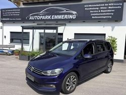Blau Gebraucht 2017 VW Touran Sound Van / Kleinbus | 12.480 € (Etwas zu teuer)
