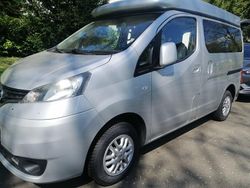 Grau Gebraucht 2016 Nissan NV200 Van | 14.500 €
