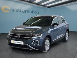 Blau Gebraucht 2024 VW T-Roc SUV | 29.399 € (Fairer Preis)