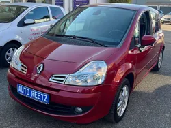 Rot dyna Gebraucht 2009 Renault Grand Modus Van / Kleinbus | 4.990 € (Teuer)
