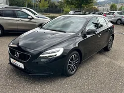 Onyx black / metallic Gebraucht 2019 Volvo V40 Kombi | 16.660 € (Fairer Preis)