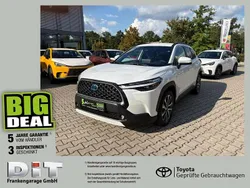 Platinumweiss perleffekt Gebraucht 2024 Toyota Corolla Cross Team SUV | 30.490 € (Guter Preis)