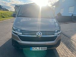 Beige Gebraucht 2021 VW Multivan Van | 41.700 € (Fairer Preis)