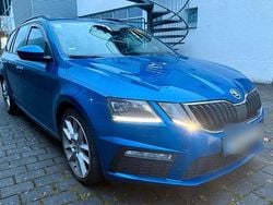 Blau Gebraucht 2018 Skoda Octavia RS Kombi | 9.490 € (Superpreis)