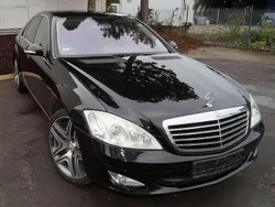 Schwarz Gebraucht 2005 Mercedes S350 Limousine | 12.000 € (Etwas zu teuer)