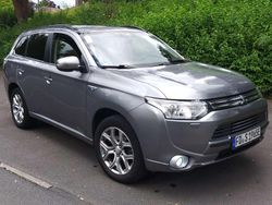 Grau Gebraucht 2014 Mitsubishi Outlander P-HEV Plus SUV | 10.400 € (Teuer)