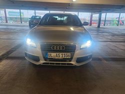 Silber Gebraucht 2009 Audi A4 S-Line Limousine | 5.500 € (Guter Preis)