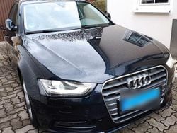 Blau Gebraucht 2015 Audi A4 Sport Kombi | 12.499 € (Guter Preis)