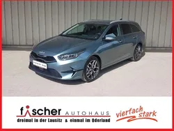 Yukagrau Neu 2025 Kia Ceed Sportswagon 4 Kombi | 27.710 € (Etwas zu teuer)