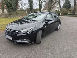 Schwarz Gebraucht 2019 Opel Astra S Limousine | 8.900 € (Fairer Preis)