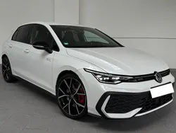 Weiß Gebraucht 2025 VW Golf VIII Style Limousine | 36.900 € (Guter Preis)