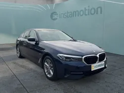 Blau Gebraucht 2022 BMW 520 Limousine | 35.050 € (Superpreis)
