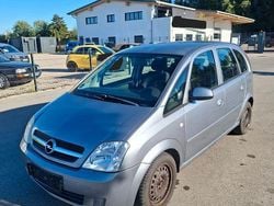 Blau Gebraucht 2004 Opel Meriva Van / Kleinbus | 1.300 € (Superpreis)