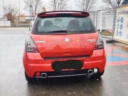 Rot Gebraucht 2007 Suzuki Swift Sport Kleinwagen | 2.099 € (Guter Preis)