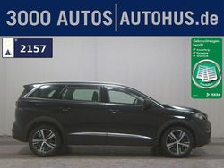 Schwarz Gebraucht 2021 Peugeot 5008 Allure Van / Kleinbus | 15.780 € (Guter Preis)