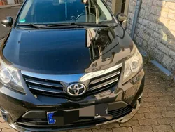 Schwarz Gebraucht 2013 Toyota Avensis T2 Kombi | 7.000 € (Fairer Preis)