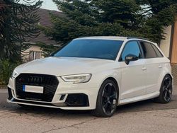 Weiß Gebraucht 2018 Audi RS3 Sportback Kleinwagen | 34.490 € (Fairer Preis)