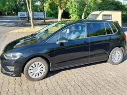Schwarz Gebraucht 2016 VW Golf VII Trendline Kombi | 11.000 € (Guter Preis)