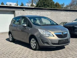 Braun Gebraucht 2012 Opel Meriva Selection Van / Kleinbus | 5.200 € (Guter Preis)