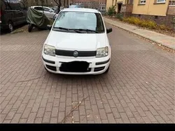 Weiß Gebraucht 2007 Fiat Panda Kleinwagen | 1.350 €