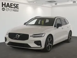 Weiß Gebraucht 2024 Volvo V60 Plus Kombi | 37.600 € (Guter Preis)