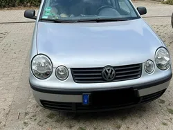 Silber Gebraucht 2004 VW Polo Basis Kleinwagen | 1.600 € (Fairer Preis)