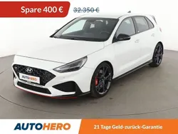 Weiß Gebraucht 2021 Hyundai i30 N Performance Limousine | 31.480 € (Fairer Preis)